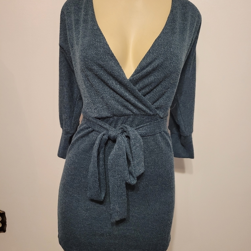 Francesca Green Sweater Dress  Medium Christmas Hoildays Wrap Layers